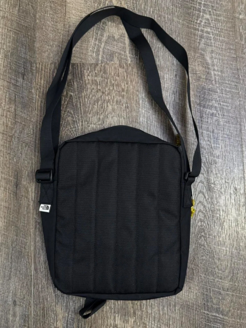 THE NORTH FACE Berkeley Crossbody Bag